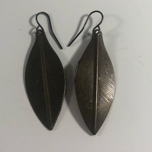 Handmade leaf earrings 🍁